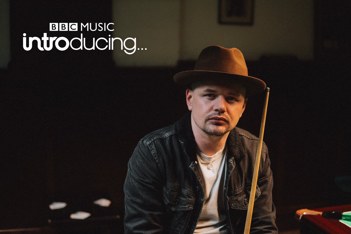 thomaskavmusic's tweet image. Big news! My country rock version of Last Christmas will air on the Christmas special of @bbcintroducing this Thursday at 8pm! 🎶 Tune in on BBC Sounds, BBC Radio Devon, and BBC Radio Cornwall! #bbcintroducing