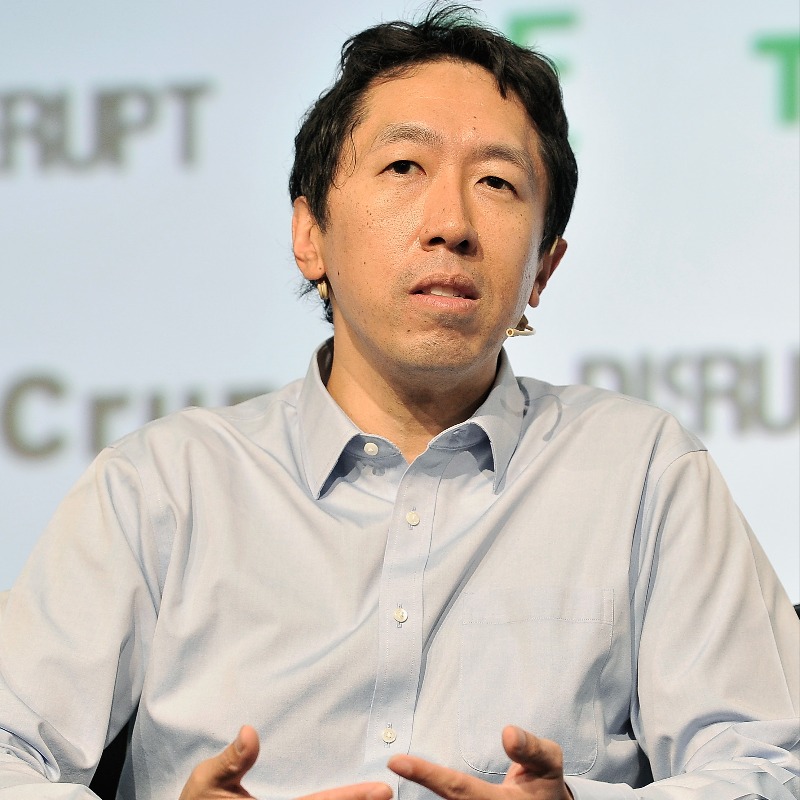 blinkist's tweet photo. Andrew Ng, computer scientist and technology entrepreneur focusing on artificial intelligence, shares the five books he thinks will change your life.