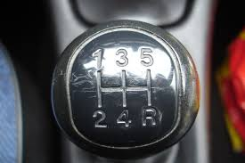 jeftermzy's tweet photo. @paulywalnuts_ @elonmuskTN The puzzle is not explicit as to the type of solution. The gear stick is also plausible. https://t.co/L0dggt3zix