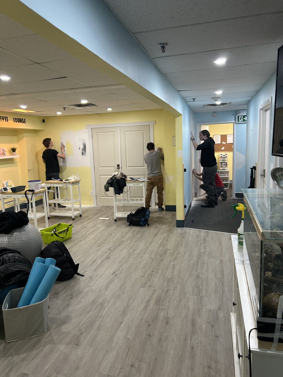 ActiveLivesCA's tweet photo. @WHSS2015 ￼A huge thank you to the incredible students from Wellington Heights in Mount Forest who joined us at Active Lives, a nonprofit organization, to help prep the campus, to be painted! These four amazing young men came straight from school and stayed late into the night. https://t.co/NqVXFRRj9c