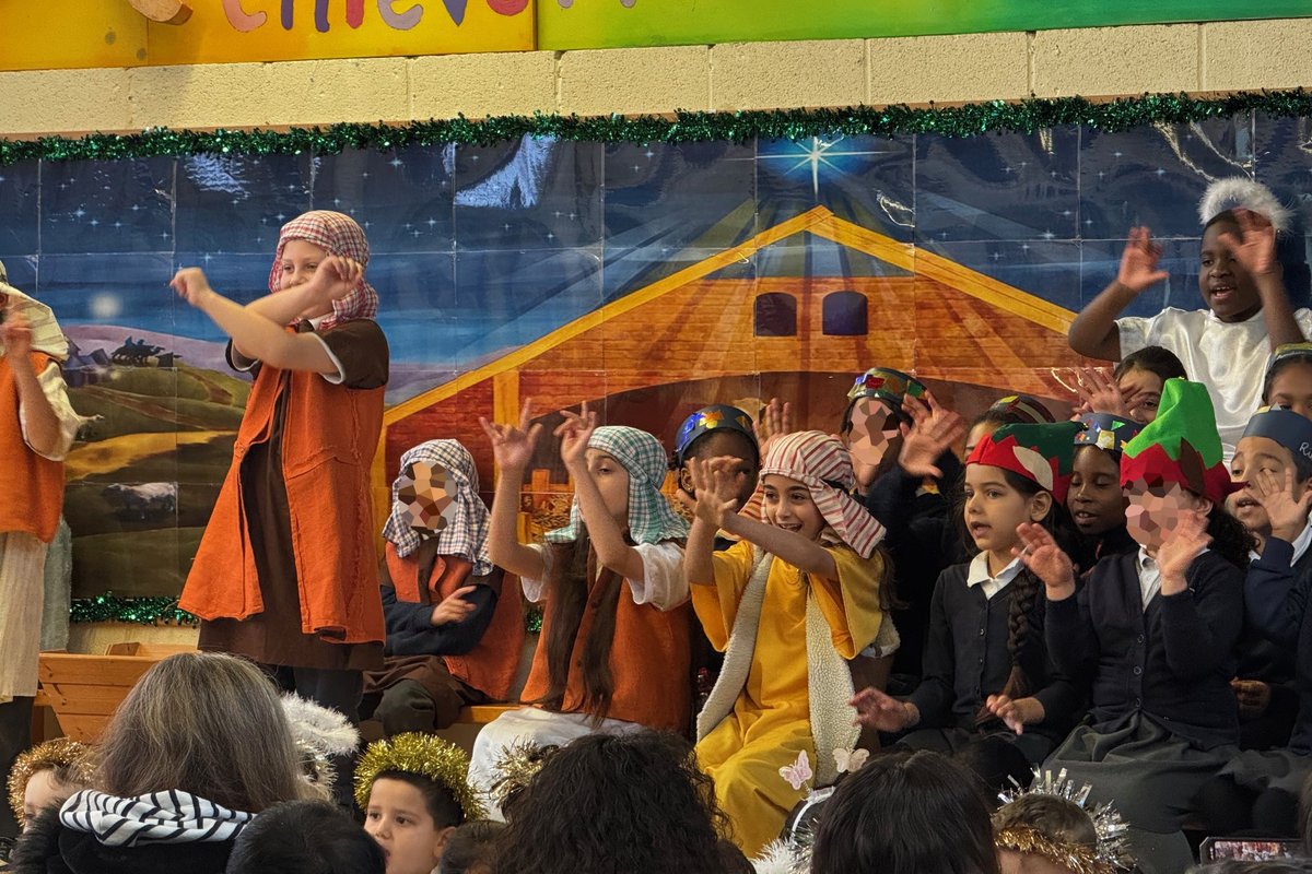 Gallions Mount School tweet media