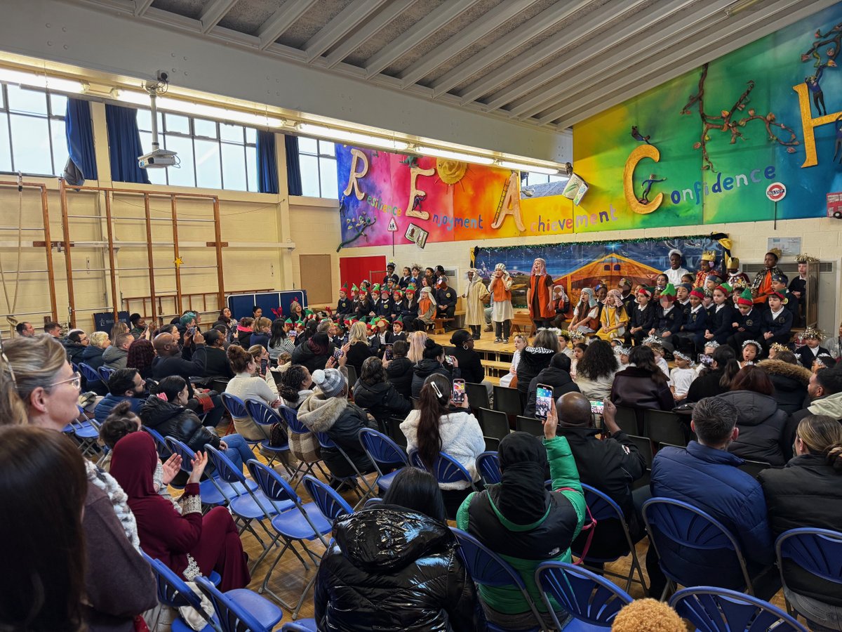 Gallions Mount School tweet media