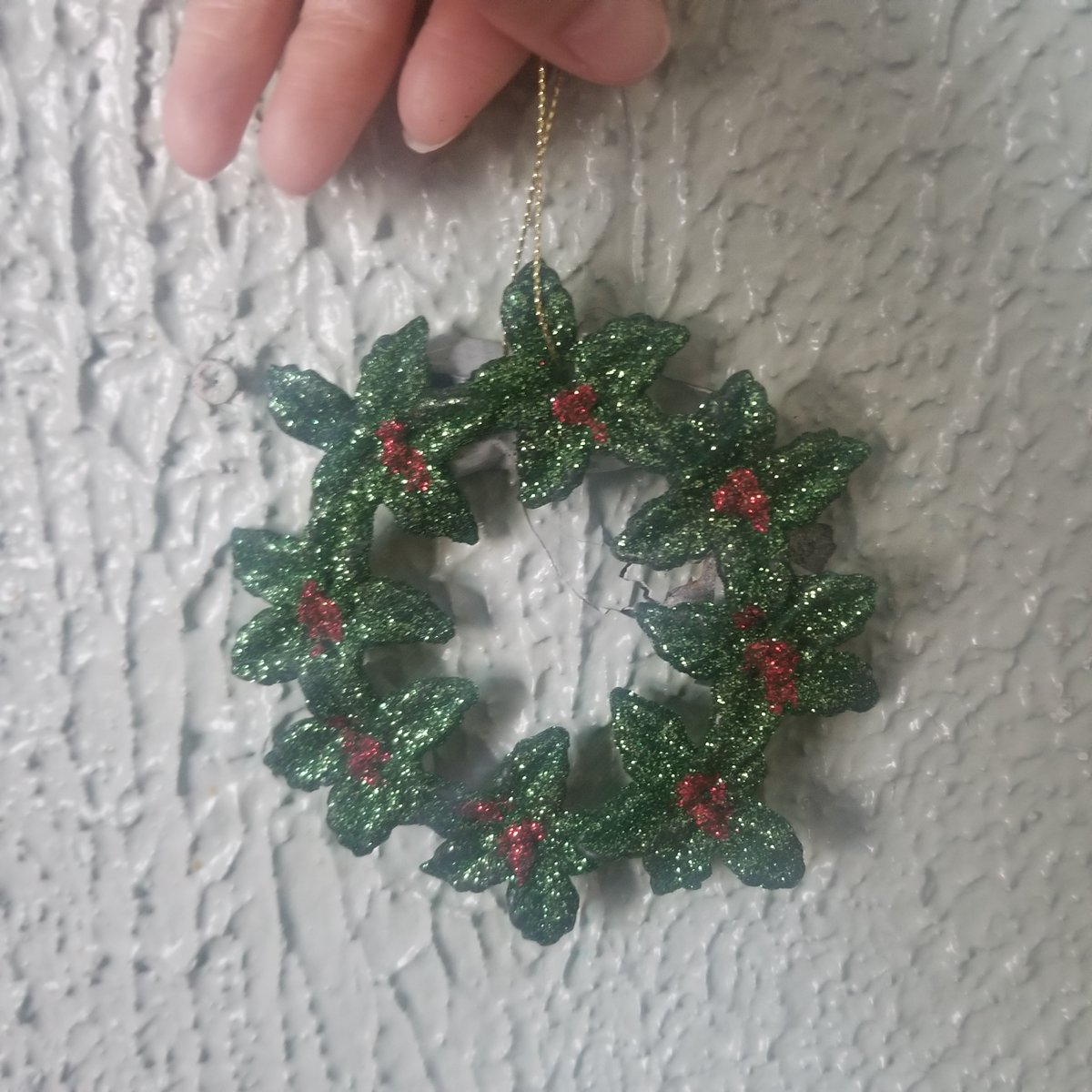 There is always a "story" but never the truth... This is all I'm posting from the "box" this year...it's 2024  #HappyHolidays if you can find happy.  (this picture is from TODAY , keeping calm)  .. Find my other media U+26A0