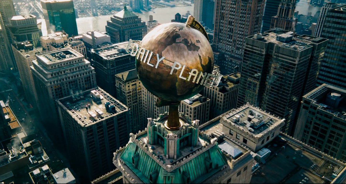 DCUmx's tweet photo. Una mirada más amplia a Metropolis
#Superman https://t.co/FwSO2ZKNuO