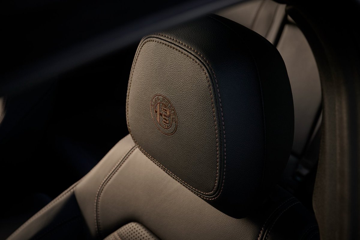 Les premières images de l'édition limitée Intensa qui sera présentée sur l'ensemble de la gamme Alfa Romeo dès le Salon de l'Auto de Bruxelles...