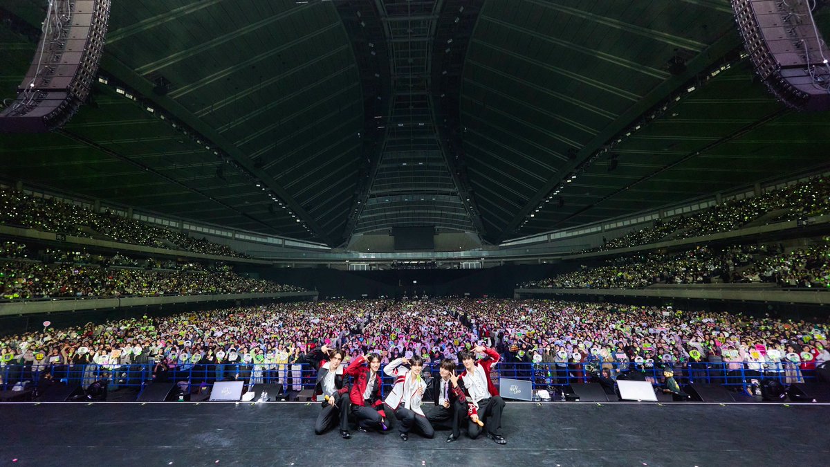 NCT_OFFICIAL_JP's tweet photo. WayZenNi-JAPAN Meeting 2024 -WayV LAND-
楽しい時間をありがとう🎆
WayZenNi-JAPANのみなさんの笑顔を近くで見ることができて幸せでした！
2日目も楽しみです🎡　-WayV-

#WayV #威神V
#WayZenNi_JAPAN #Meeting
#WayV_LAND https://t.co/FwNQEtNmAc