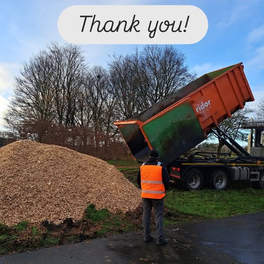 Malls Mire Community Woodland (@mallsmire) on Twitter photo A huge thank you to our neighbours Viridor at Polmadie for another donation of woodchip for our community garden.
Such a great material for mulching our pathways to keep them weed free and accessible. Much appreciated - just need to get it shifted now!
<a href="/viridor_glasgow/">Viridor Glasgow</a> A huge thank you to our neighbours Viridor at Polmadie for another donation of woodchip for our community garden.
Such a great material for mulching our pathways to keep them weed free and accessible. Much appreciated - just need to get it shifted now!
<a href="/viridor_glasgow/">Viridor Glasgow</a>