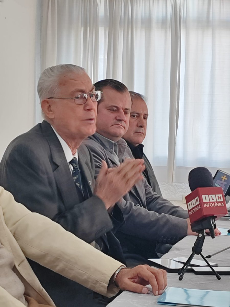 AViverosNoticia's tweet image. EL 2024 FUE UN AÑO COMPLICADO, PERO AGUASCALIENTES SIGUE CRECIENDO: CEEA

#Aguascalientes #CEEA

albertoviverosnoticias.com/detallenota.ph…