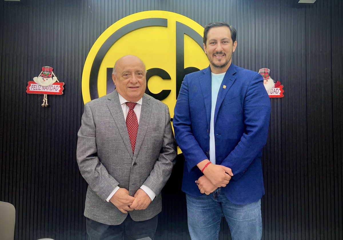 Cada día llevamos nuestra visión para rescatar al Ecuador a más personas. Hemos estado en medios de comunicación de todo el país compartiendo nuestras propuestas, escuchando las preocupaciones de la gente y demostrando que juntos podemos rescatar al Ecuador este 2025. 🇪🇨💪