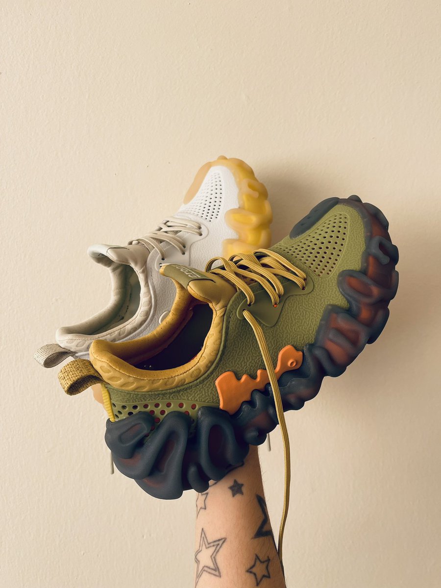 throbak1991's tweet photo. Favorite Salehe bembury x Juniper out the bunch, tahini & sudds πβ¨#crocs #salehebembury #crocsjuniper https://t.co/tCL2bXYd62