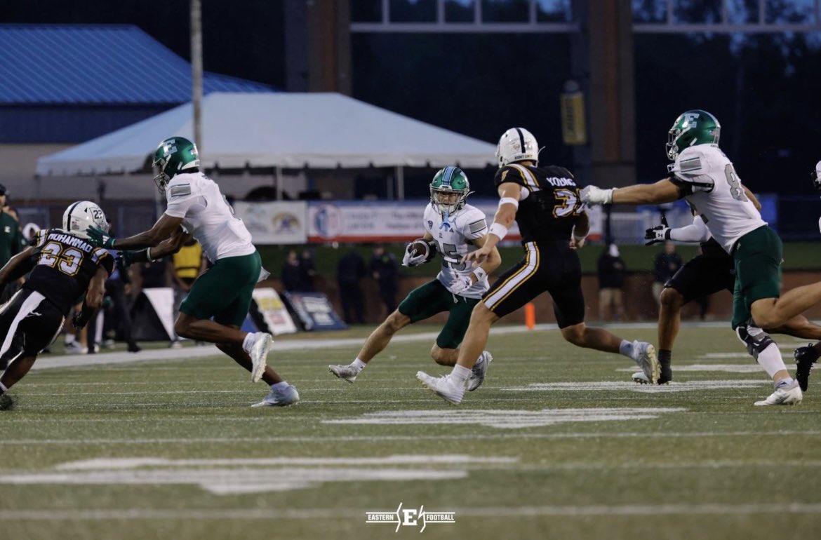 QFracassi's tweet image. Still looking for a home!!
Transfer WR 6’0 165 
2 Years of Eligibility