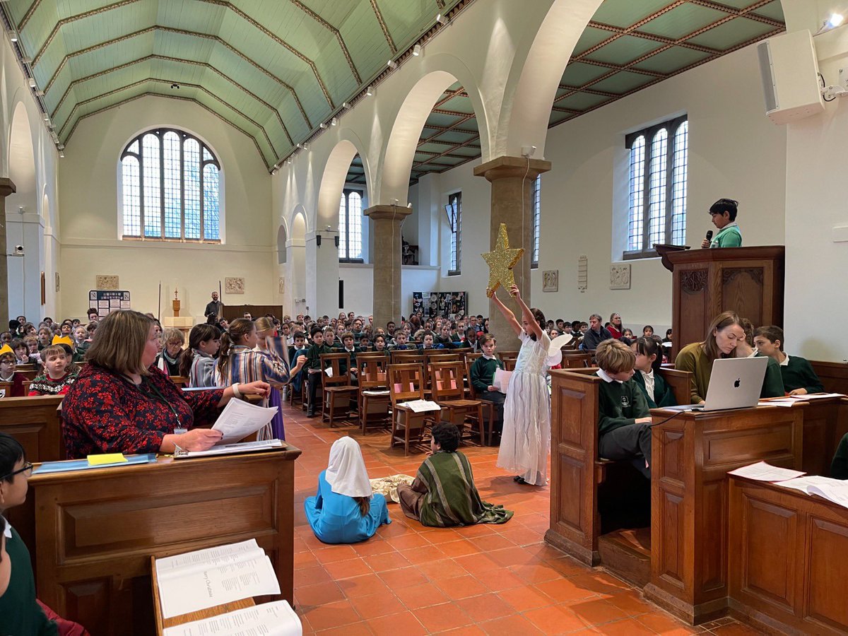 We were delightedto be able to welcome the children and staff of <a href="/Cotefordjuniors/">Cotefordjuniorschool</a> again this year for their #Christmas service. Well done to everyone who took part ! ✨✨