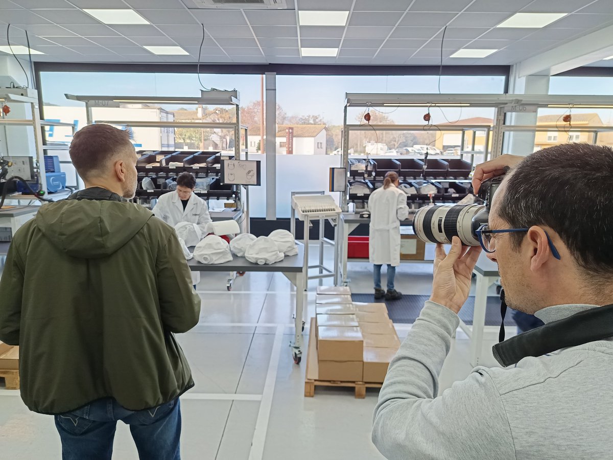 💡Emprenedores gironines creen #Clyype, un equip de protecció respiratòria únic al món que es desenvolupa i fabrica íntegrament a les comarques gironines amb l’objectiu de salvar vides

🆕 Reutilitzable, còmode i sostenible, ofereix una capacitat de filtració de l’aire del 99,8%