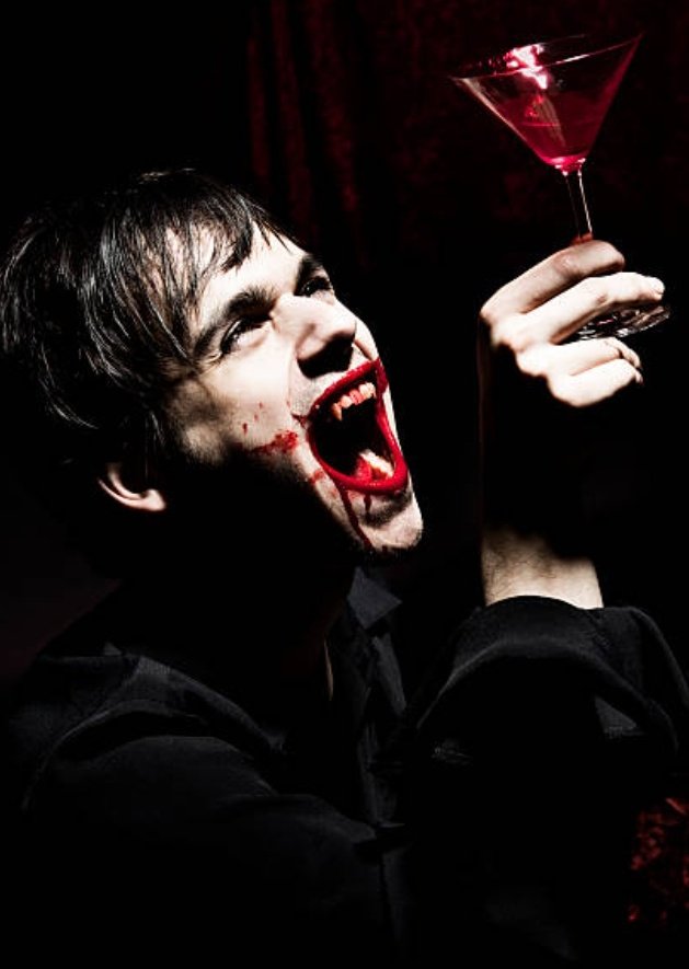 Kız regl olmuş, bugün bize gelecek