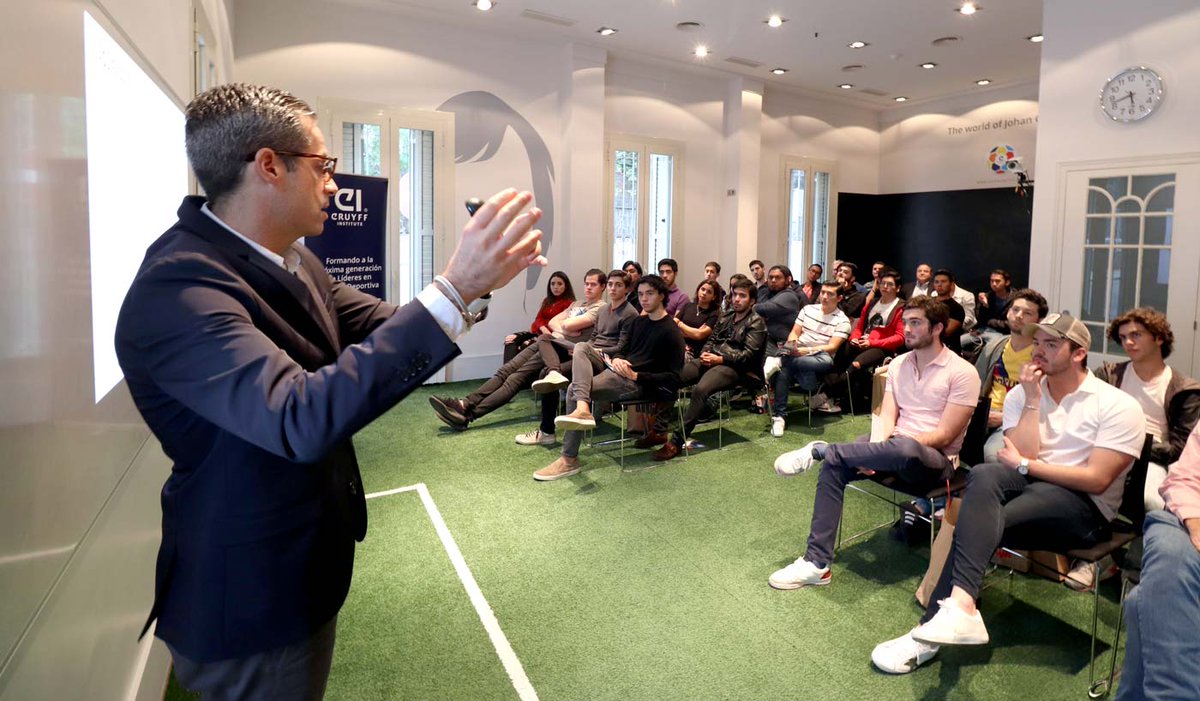 CruyffInstitute's tweet photo. 💬 "The #SmartStadium is one that connects in every way: security, access, offerings, and services." - José Luis Beltrán, PMO Business Installations at @FCBarcelona and our professor of #DigitalTransformation.
Read the interview in #TheMagazine 👇
https://t.co/Am701x87Iv https://t.co/cxOPYUPhoZ