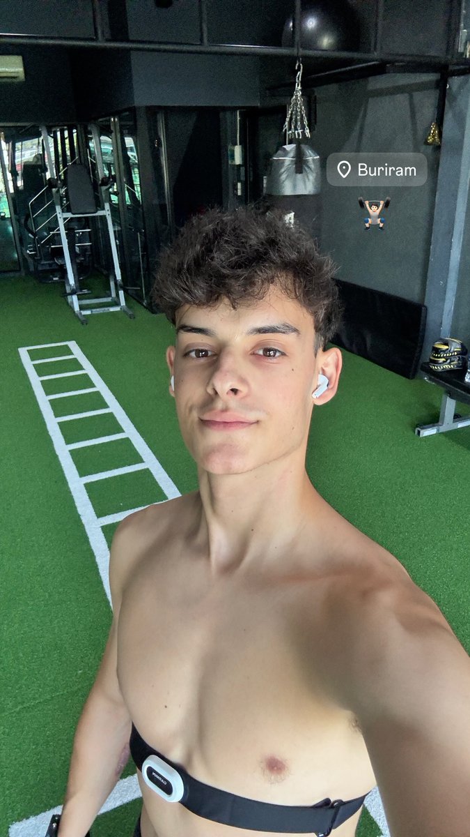 HotRacingDriver's tweet photo. #DavidAlmansa #abs #sixpack #shirtless #sexy #hotracingdriver https://t.co/9MDrnk6s3h
