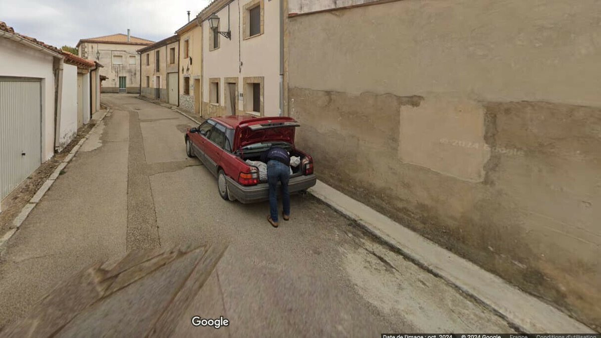 Un cadavre dans le coffre: Google Maps affiche par hasard la photo du suspect d'une affaire de meurtre
l.bfmtv.com/Irwd