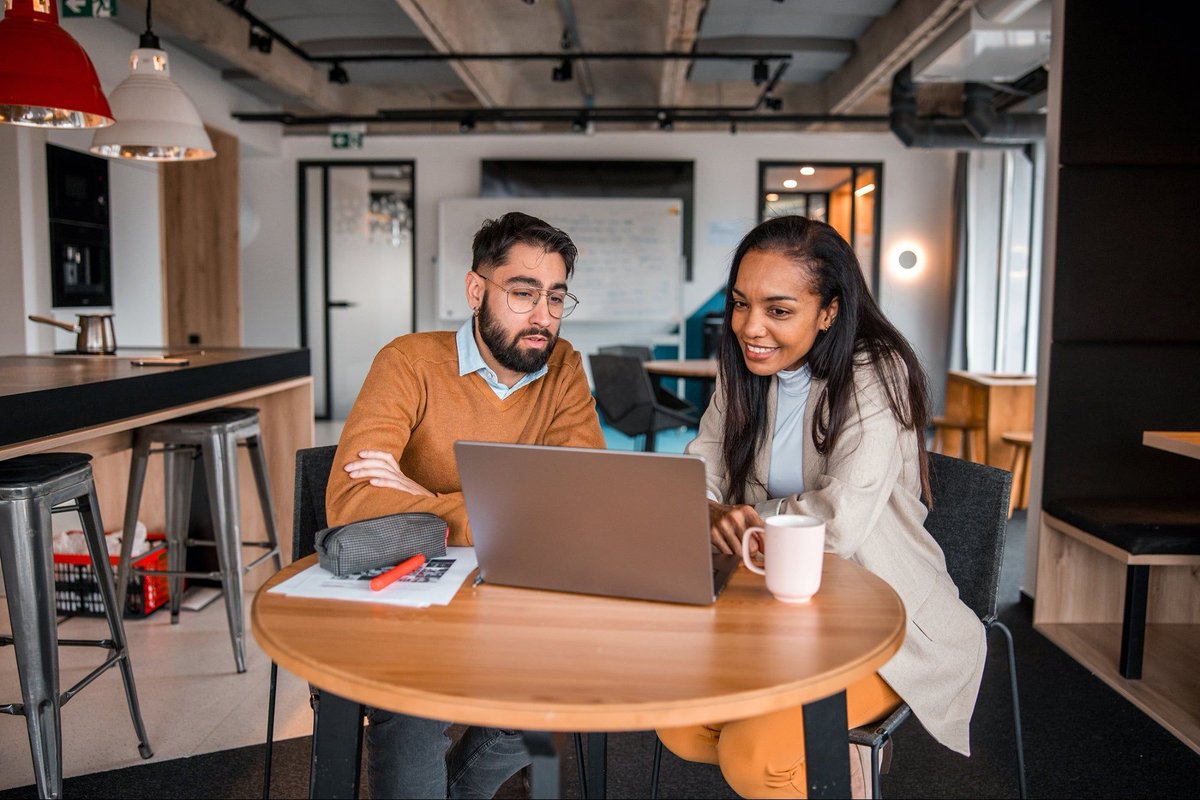 blashbrooke's tweet photo. Prepare for in #2025 — These #Trends Could Make or Break Your Business https://t.co/nYlqcFHR0D #entrepreneurs #startups #productivity #timeetc https://t.co/zjEduvUj6A