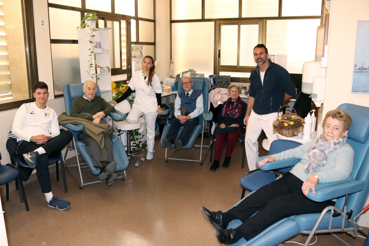 HUVMacarena's tweet photo. 🩷 Hoy se ha celebrado un taller de Insuficiencia Cardíaca impartido por nuestro Servicio de Medicina Interna.

🫶Esta actividad forma parte del #ProyectoVida

@HumanizAndal https://t.co/dFVZF1NzIT