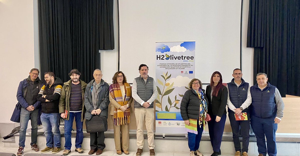 h2olivetree's tweet photo. 𝐉𝐎𝐑𝐍𝐀𝐃𝐀 𝐅𝐈𝐍𝐀𝐋
Este martes se realizaba la jornada final del proyecto H2Olivetree.✅ En el mismo, se ofrecieron los resultados de la investigación del desarrollo de un sistema integral de gestión de efluentes del entamado de la aceituna mediante su separación selectiva https://t.co/vJm9KqwNCS