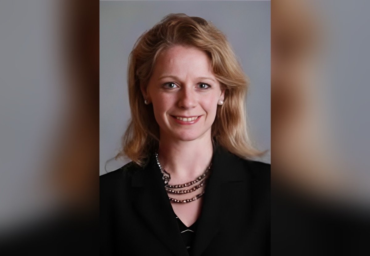 Cork Midsummer Festival is delighted to launch the sixth Open Call for the Jane Anne Rothwell Award, presented annually to an emerging artist – either from, or based in, Cork – working in any discipline who identifies as female.

Deadline is 17 January! corkmidsummer.com/news/jane-anne…