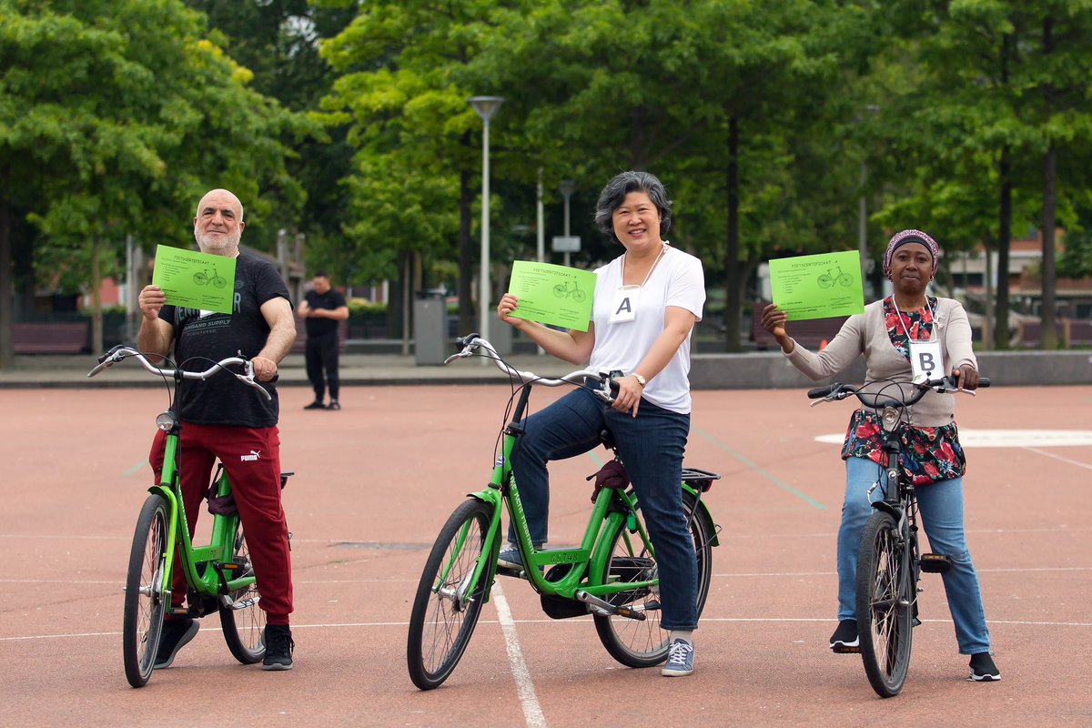 Lijkt het jou wat om nieuwe fietsers te begeleiden bij de aankoop van de eerste fiets? Meld je dan nu aan, via denhaagfietst@gmail.com