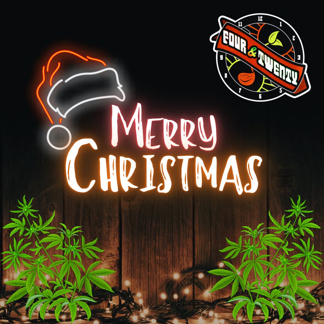 fourtwentyfi's tweet photo. Hyvää joulua kaikille! ❤️🧑‍🎄🎁
Merry Christmas everyone! ❤️🧑‍🎄🎁

#joulu #christmas #vieläehtii https://t.co/D10GddxMQr
