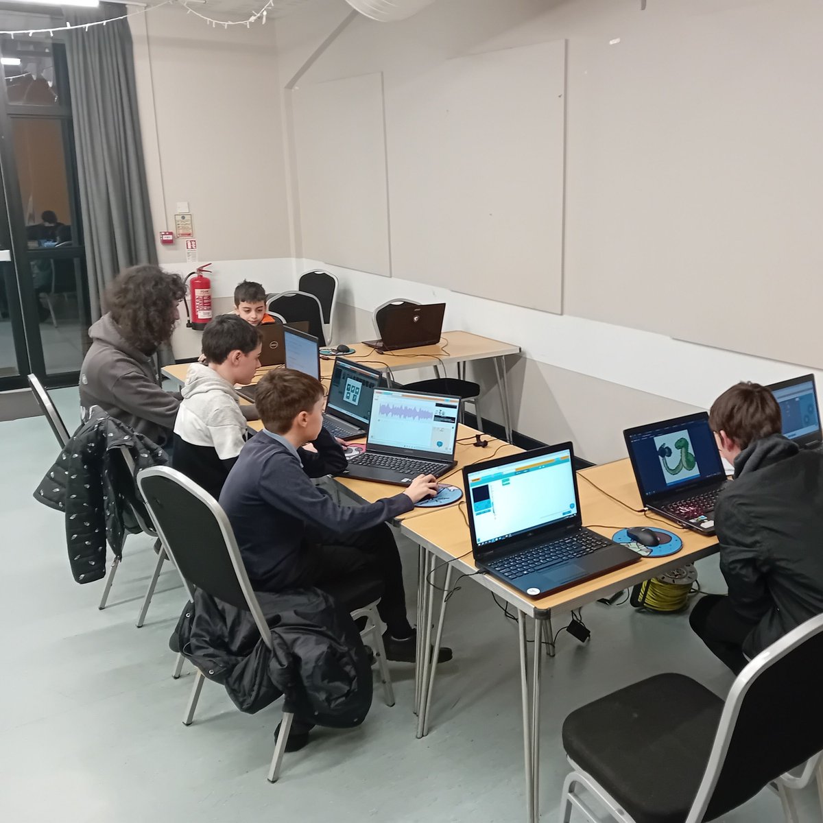 the_code_zone's tweet photo. Fun Fact: Taking part in a Coding Game Jam like the ones run by The Code Zone every half term doesn’t just teach kids to code—it also helps them boost their teamwork, problem-solving, and creative thinking skills! 🧩✨

#CodingGameJam #KidsCoding #GameDevelopment #LearnToCode https://t.co/LwGIYLILpd