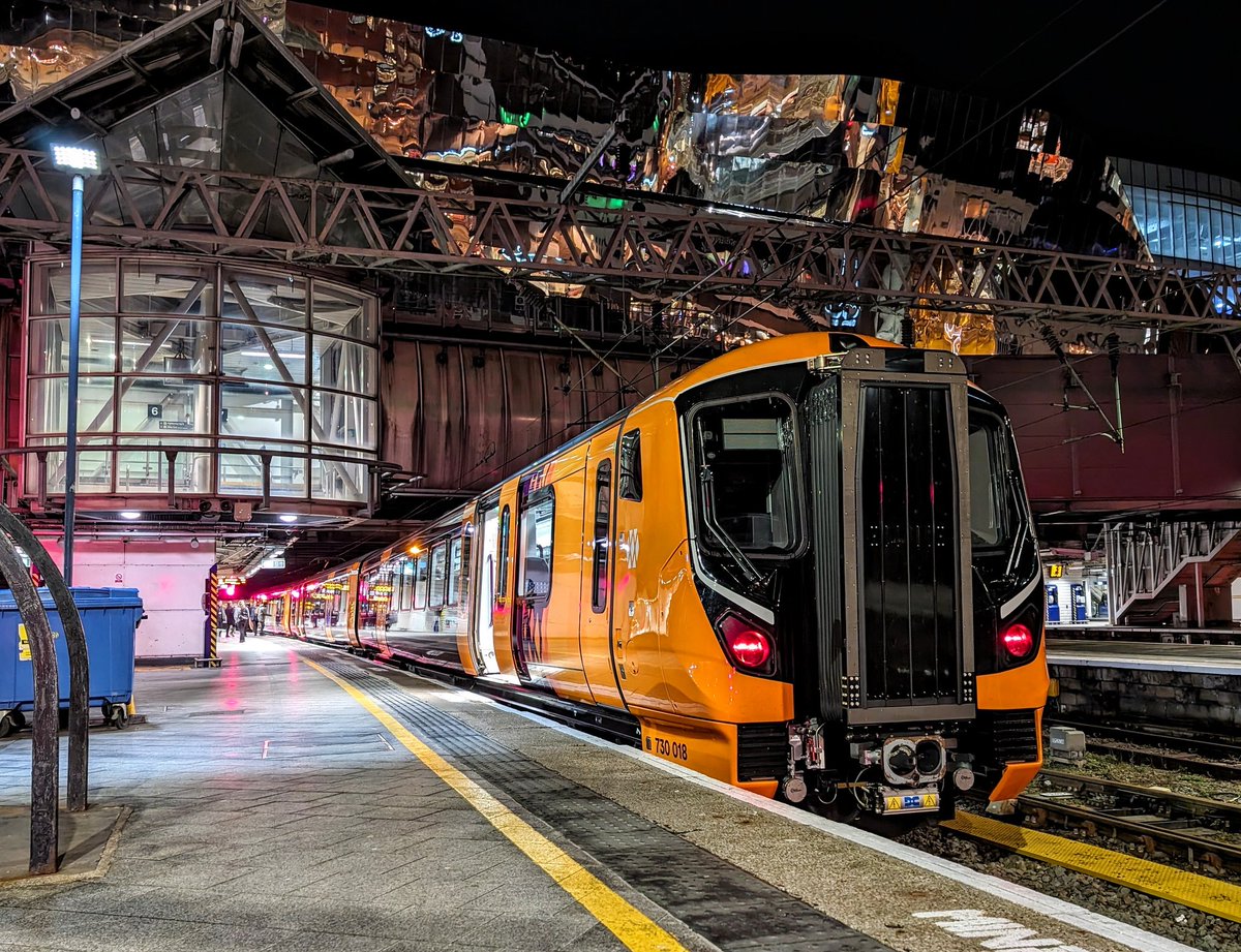 DownOnTheStour's tweet image. Year In Review 2024: February ✨

I ticked off Aberystwyth &amp;amp; the HOWL as well as riding the long awaited Class 701s and the 730 debut in WM 👏

But it also saw the end of Hope with 507002 meeting its demise 🥺

#yearinreview #class701 #PEP #heartofwales #class40 #class507 #dogbox