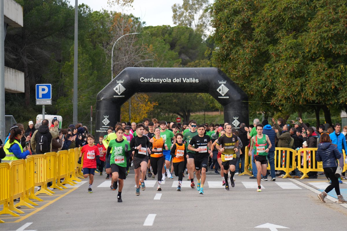 Universitat Autònoma de Barcelona (@uabbarcelona) on Twitter photo Ja podeu consultar la classificació de la #cursaUAB en suport de <a href="/la_marato/">La Marató de 3Cat</a>!
👉 xipgroc.cat/ca/curses/UAB2…
📸: Ziao Jiang
#UAB <a href="/FAS_UAB/">Fundació Autònoma Solidària - UAB</a> <a href="/saf_uab/">SAF UAB</a> <a href="/Cerdanyola/">Cerdanyola</a> <a href="/applus/">Applus+</a> <a href="/OCiCUAB/">Oficina de Compromís i Comunitat</a> Ja podeu consultar la classificació de la #cursaUAB en suport de <a href="/la_marato/">La Marató de 3Cat</a>!
👉 xipgroc.cat/ca/curses/UAB2…
📸: Ziao Jiang
#UAB <a href="/FAS_UAB/">Fundació Autònoma Solidària - UAB</a> <a href="/saf_uab/">SAF UAB</a> <a href="/Cerdanyola/">Cerdanyola</a> <a href="/applus/">Applus+</a> <a href="/OCiCUAB/">Oficina de Compromís i Comunitat</a>
