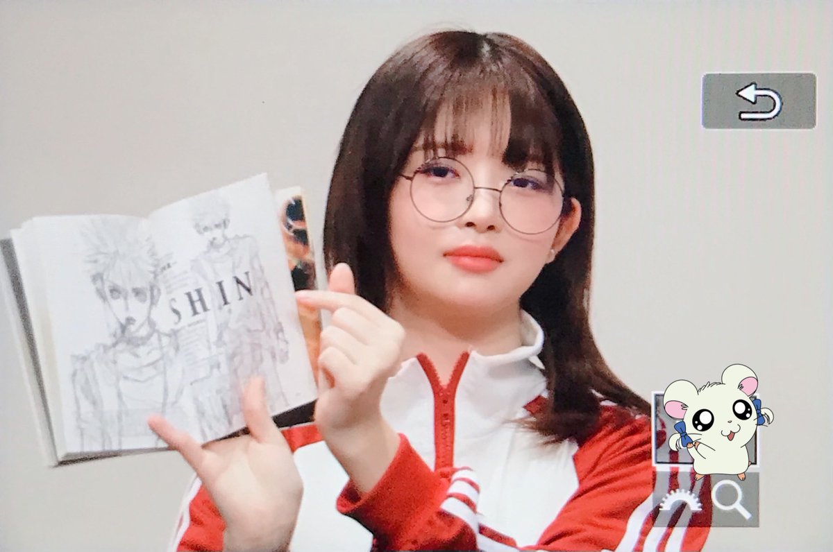 어렸을 때부터 비비안웨스트우드와 나나를 사랑한 여자아이는 미감이 ㅆㅅㅌㅊ가 된다..