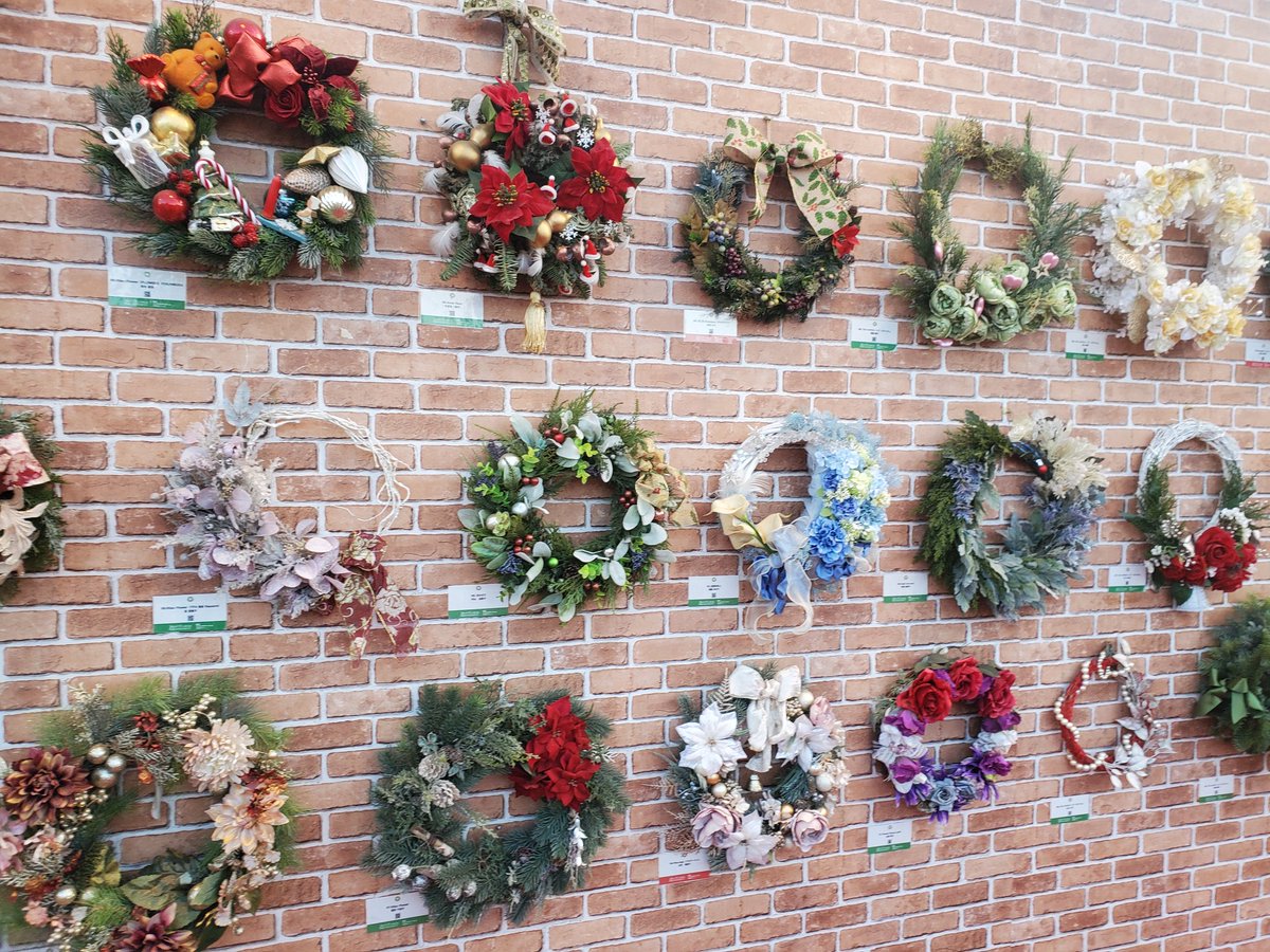 _morun's tweet image. 神宮外苑のクリスマスマーケットきた〜🎄✨
可愛かったぁ〜😊🫶