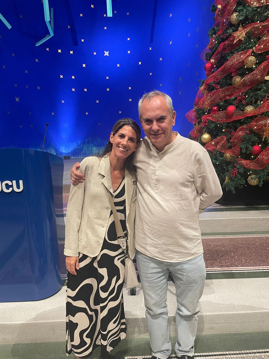 pablo_dors's tweet photo. Con la responsable de Amigos del Desierto de Montevideo.

Y en una cena de recibimiento con el primer seminario de silencio de Amigos del Desierto de Uruguay.

¡Gracias por el recibimiento! https://t.co/gfOQOQnQzF