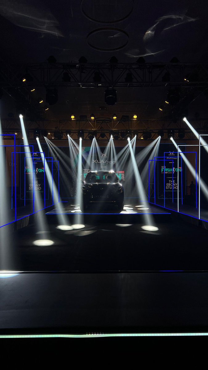 Mahindra_XUV7XO's tweet photo. The stage is set. The vision is bold. #TechFashionTour returns with an exclusive blend of couture and cutting-edge innovation. Designers, icons, and the unmissable #XUV700.
#TFTSeason8 is where it all happens.
#TFT #AnExhibitProperty #XUV700 https://t.co/AN8My8jI1D