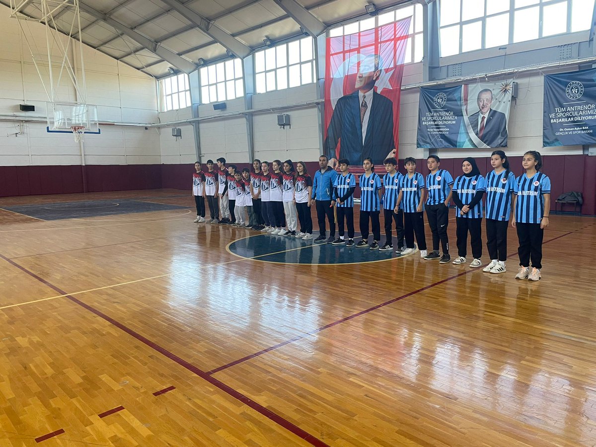 İlçemizde  okullar arası Geleneksel Çocuk Oyunları Yakar Top Turnuvası başladı.
<a href="/yusufziyayakti/">Yusuf Ziya Yaktı</a> 
<a href="/fazilet_durmus/">Fazilet Öğretmen 🇹🇷</a> 
<a href="/FatihBurgut/">Fatih BURĞUT</a> 
<a href="/h_kadim33/">Hüseyin KADİM</a> 
<a href="/MersinMEM/">Mersin İl Millî Eğitim Müdürlüğü</a>