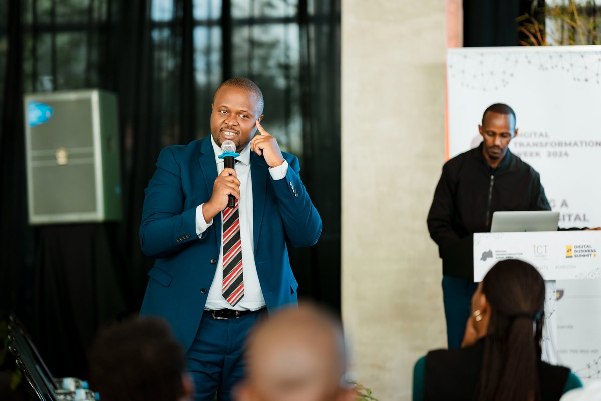 rwictchamber's tweet photo. #DTW2024Day6 Highlights✨

"Collaboration is key to building a stronger ICT sector." – Kimenyi Aimable, 2nd Vice Chairman of PSF.

He emphasized unity and innovation through:

Collaborating to form joint companies by 2025.
Embracing #crowdfunding and creating supporting systems. https://t.co/qxHy2Vf2Mk