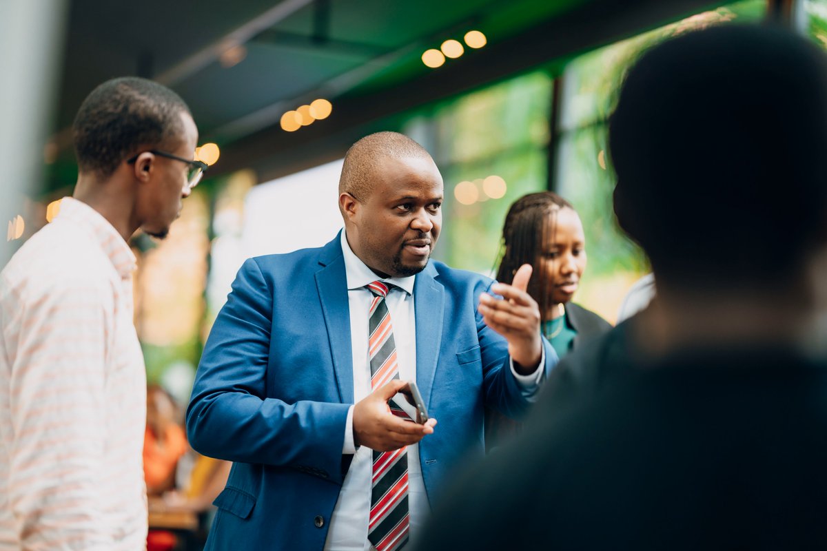 rwictchamber's tweet photo. #DTW2024Day6 Highlights✨

"Collaboration is key to building a stronger ICT sector." – Kimenyi Aimable, 2nd Vice Chairman of PSF.

He emphasized unity and innovation through:

Collaborating to form joint companies by 2025.
Embracing #crowdfunding and creating supporting systems. https://t.co/qxHy2Vf2Mk