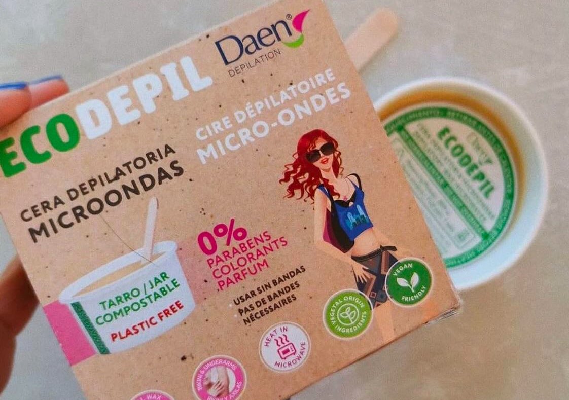 ¿Sabías que somos los únicos que podemos ofrecerte #depilación #vegana? Porque en #Daen llevamos la #depilación al siguiente nivel para cuidar tanto de ti como del #medioambiente. ¿Cuándo nos pruebas? daen.es/productos #daenlovers #depilaciónnatural #depilaciónvegana