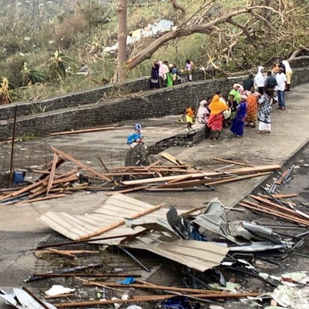 🛑 Urgence MAYOTTE: DIGNITE International se mobilise et lance un appel à la solidarité.
DIGNITÉ International fournit une aide d'urgence aux familles victimes du cyclone Chido à Mayotte. 
Pour faire un don : don.dignite-international.org/don-mayotte/~m…