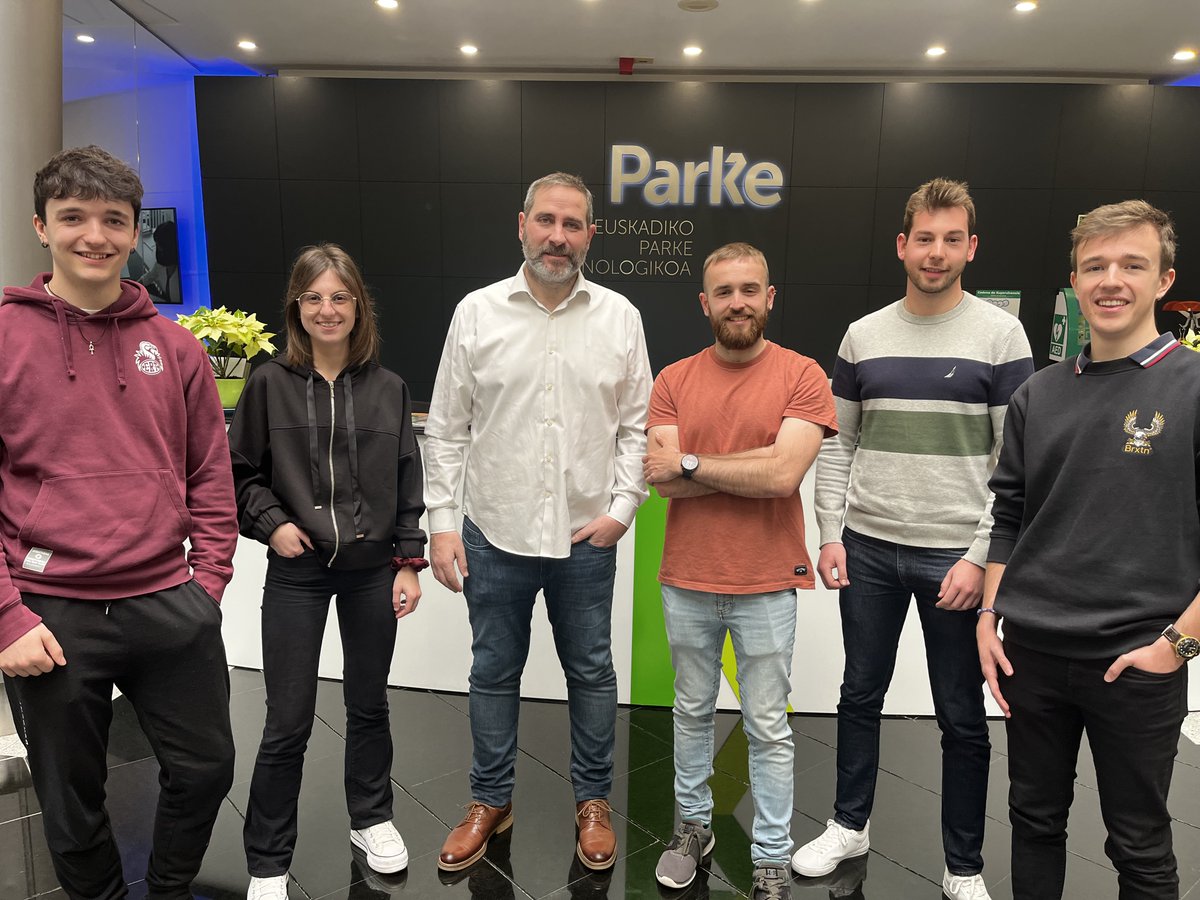 🎄 De parte de todos los que formamos Osane Consulting (alguno nos falta en la foto, ¿eh? 😉), nuestros mejores deseos para estas próximas Fiestas de Navidad y los mayores éxitos profesionales para 2025.
#osaneconsulting #ciberseguridad #Navidad2024