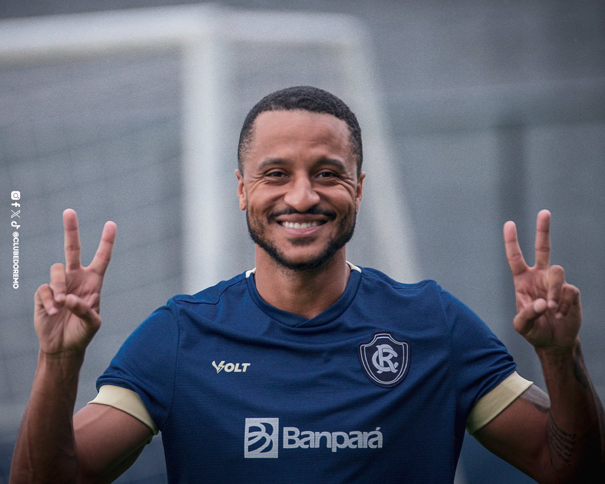 ClubeDoRemo's tweet photo. Muita alegria em mais um dia de trabalho! ✌️😁✌️

📸 Samara Miranda/ASCOM Remo 
#OReiDaAmazônia #PréTemporada https://t.co/g6YugOYdkL