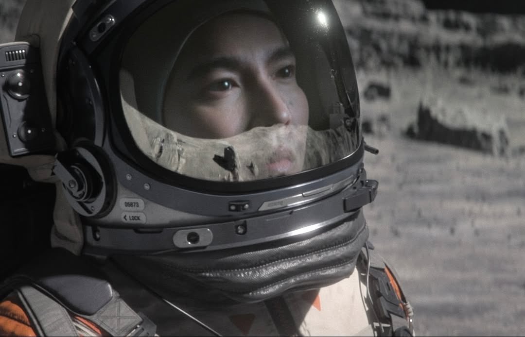 Sutthirak_House's tweet photo. 181224 | geesutthirak IG update [1]

'I Love you to the Moon and back.'

#จี๋สุทธิรักษ์ #geesutthirak
#TomorrowandI #Netflix https://t.co/ljLFtYmWeL