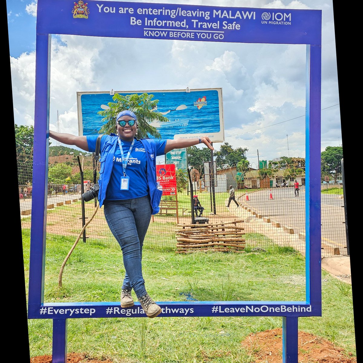 NataliahGovatea's tweet image. Leave no one behind but you CAN Leave footprints. #InternationalMigrantsDay2024 #EveryStep including this chi thing right here TOWARDS #RegularPathways 🩵🌐💙