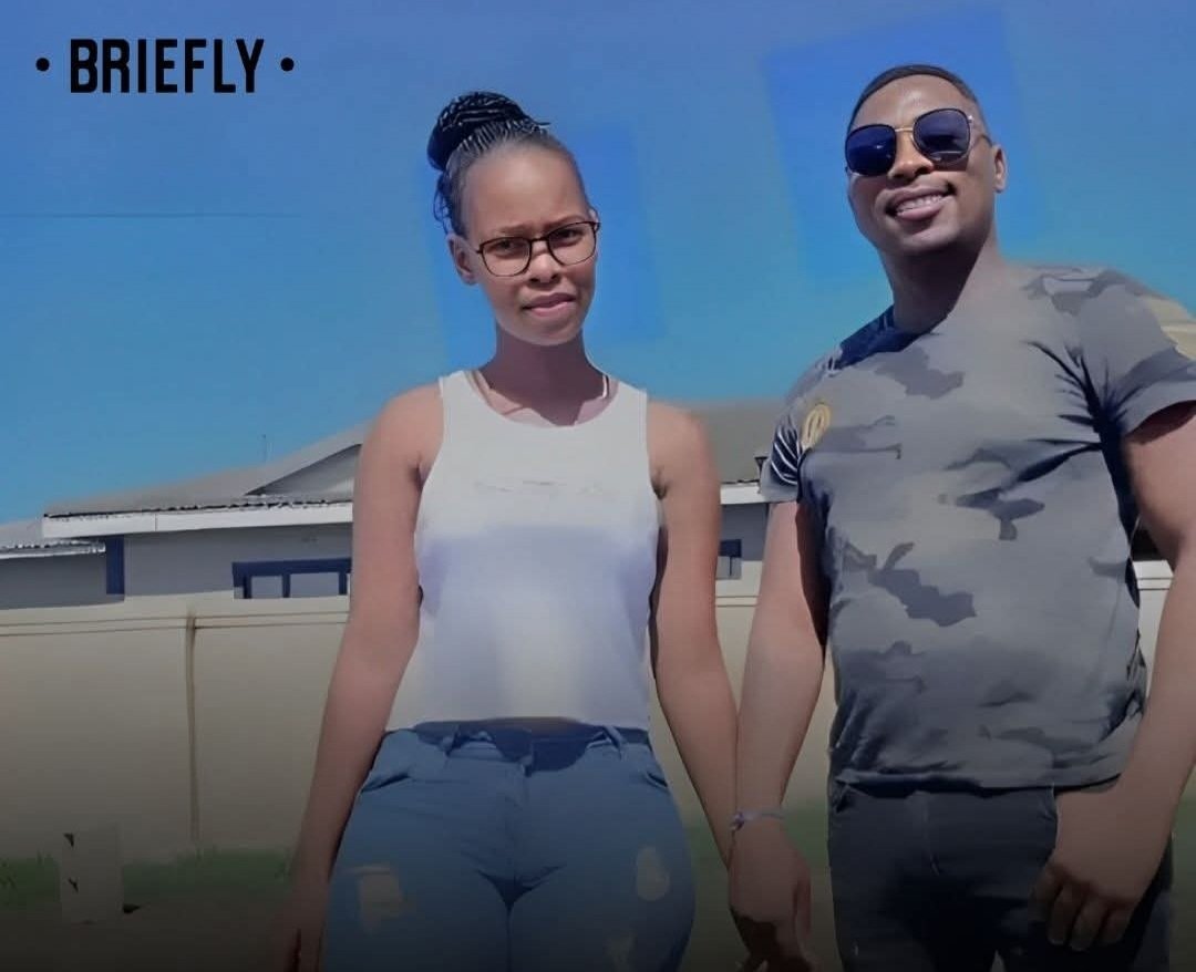 I am deeply saddened by this, I am pained, I'm ashamed, I'm scared,  I'm devastated! I'm speechless!
#sbusisolawrence