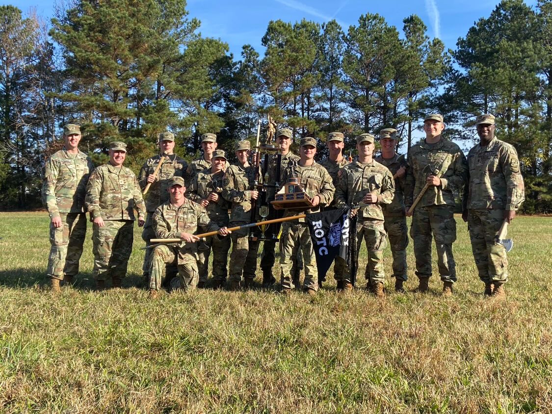 ArmyROTC's tweet image. Congratulations to 🥇 @FurmanU and 🥈 @EastCarolina who will represent their brigade and #ArmyROTC at the Sandhurst Military Skills Competition held at @WestPoint_USMA in the spring. 

#RangerChallenge