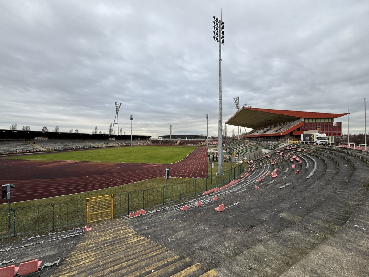 Digital Cosmonaut tweet media