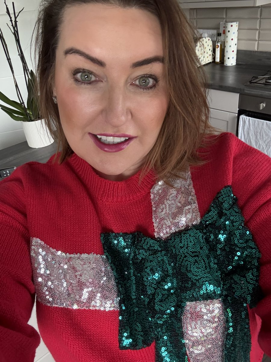 NicHola Daly tweet media