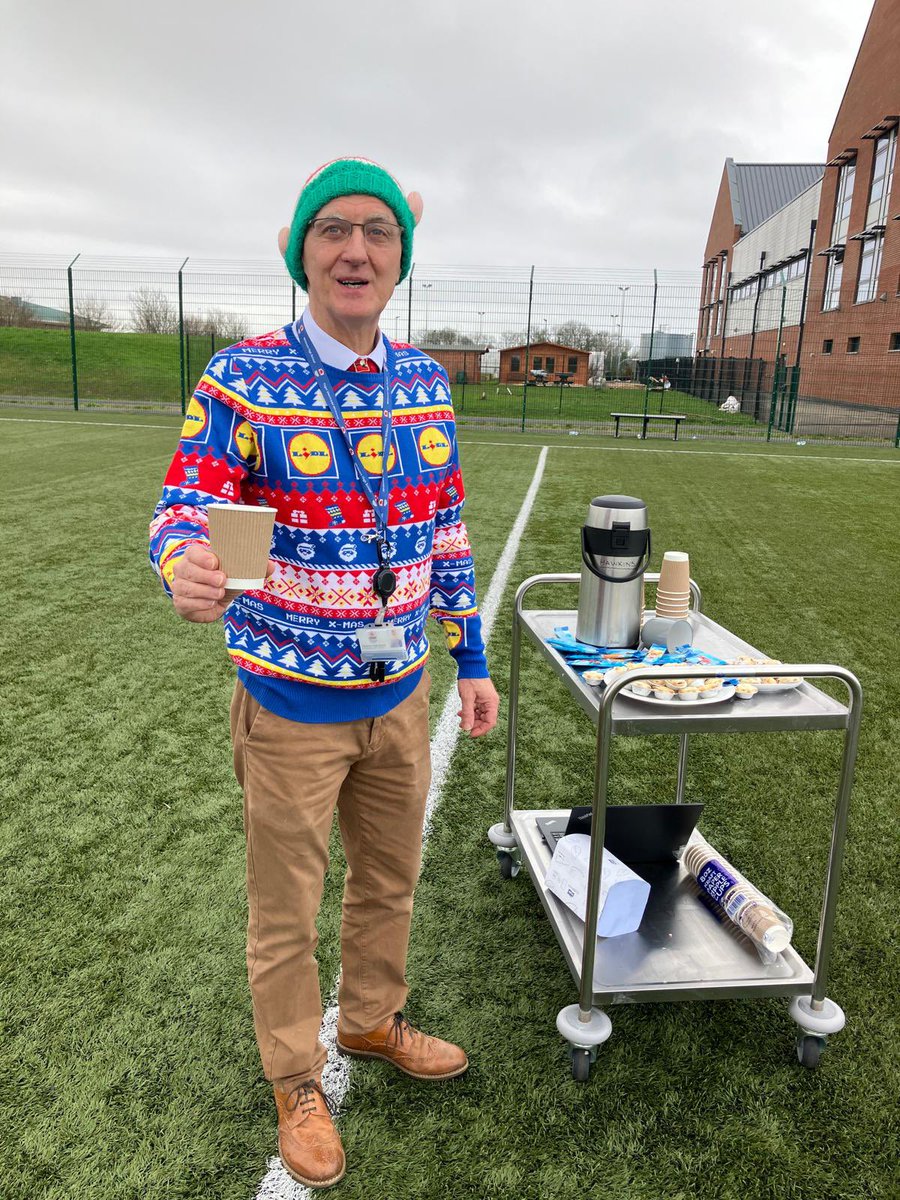 Mrs Smith Hospitality & Catering (@whitmore_food) on Twitter photo Mr Hawkins is spreading the Christmas cheer today for staff well-being @WHSdog <a href="/WhitmoreHigh/">Whitmore High School</a> @WHSwellbeing He’s delivering mince pies & a warm festive fruit punch to staff around the school. Look out for his trolley #kindness #goodwill #festivecheer #community Mr Hawkins is spreading the Christmas cheer today for staff well-being @WHSdog <a href="/WhitmoreHigh/">Whitmore High School</a> @WHSwellbeing He’s delivering mince pies & a warm festive fruit punch to staff around the school. Look out for his trolley #kindness #goodwill #festivecheer #community