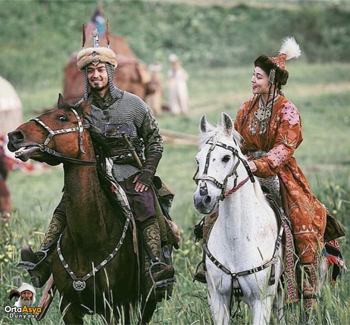 OrtaAsyaDunyasi's tweet photo. “Er bozulursa, aile bozulur. Hatun bozulursa, ulus bozulur.”

💬Türk Atasözü https://t.co/EnYgMs2dEM