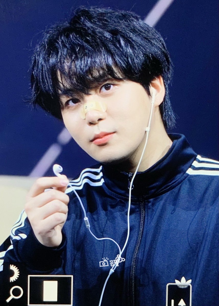 DelightJH_'s tweet photo. 241218 😍
#에이티즈 #종호 #최종호 #ATEEZ #JONGHO #ジョンホ https://t.co/PR3qOIJxUD